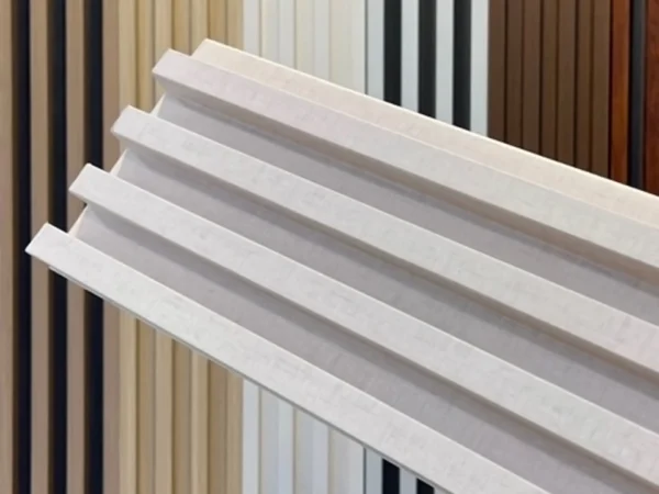 Πηχάκια Τοίχου PVC Riga Textile Beige [2.8×0.16m]